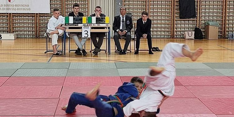 Mladi judaši Istarskog borca i Rijeke najuspješniji na Ipponu u Rovinju