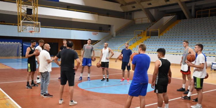 Košarkaši Kvarnera 2010 s optimizmom krenuli u pripreme za novu sezonu