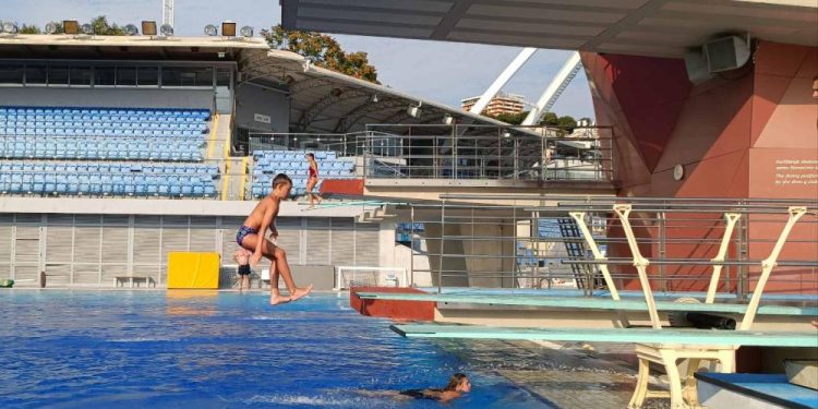Na Bazenima Kantrida započeo prvi ciklus Ljetne škole skokova u vodu