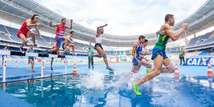 Spiridon Louis trčao je u narodnoj nošnji, Abebe Bikila bez obuće, a Usain Bolt u sprintu jednim korakom prolazio 2,48 metara!