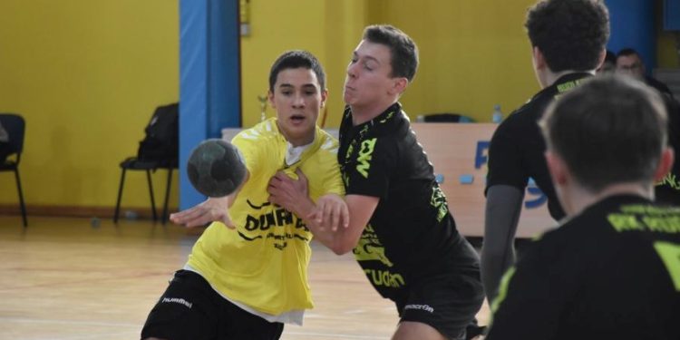 Odličan rukomet na 31. izdanju  Memorijalnog turnira “Zvonimir Škerl”