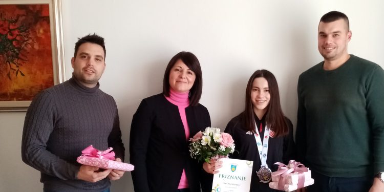 U Općini Viškovo održan prijem za karatisticu Emu Sgardelli