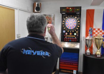 Četvrt stoljeća pikada u Viškovu: kad “zagrmi” Nevera, protivniku odmah “uzeta je mjera!”