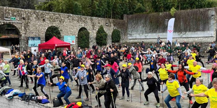 11. Hrvatski festival sportske rekreacije u Opatiji okupio preko tisuću nordijskih hodača