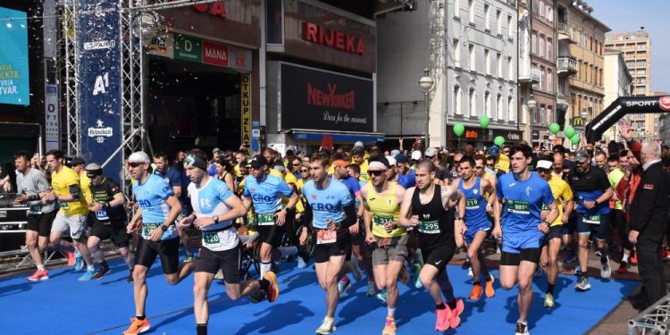 “Rijeka” trkača u “gradu koji teče”: utrkama na Korzu završio 24. Festival sporta i rekreacije