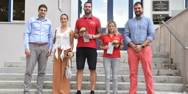 U Općini Matulji održan prijem za uspješne triatlonce Martinu Vadlju i Marina Babina te atletičarku Nicole Milić