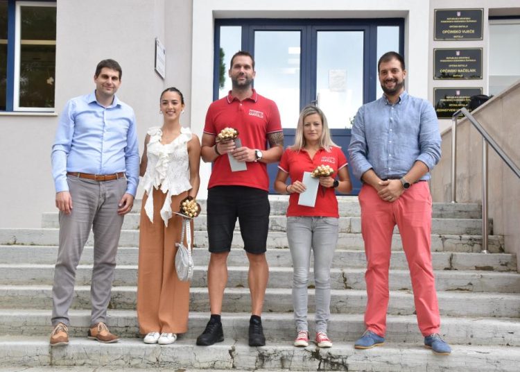 U Općini Matulji održan prijem za uspješne triatlonce Martinu Vadlju i Marina Babina te atletičarku Nicole Milić