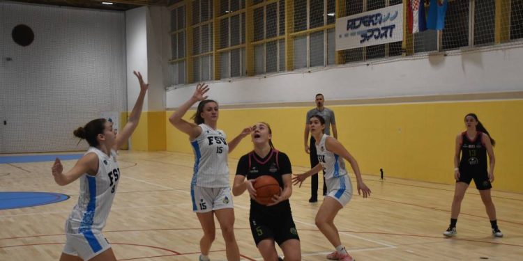 7. kolo Premijer lige: košarkašice FSV-a pružile dobar otpor favoriziranoj Trešnjevci