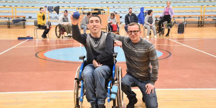 Inspirativni parasportaš i glazbenik Kristijan Trampuž