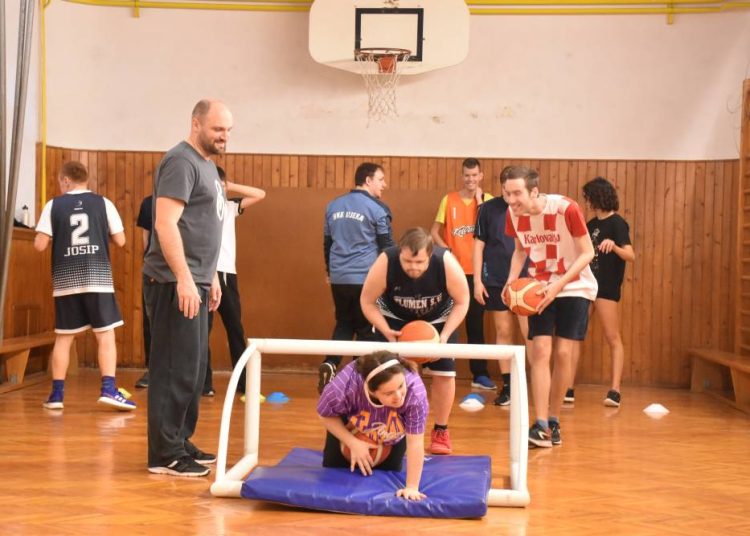 “Košarka za sve”