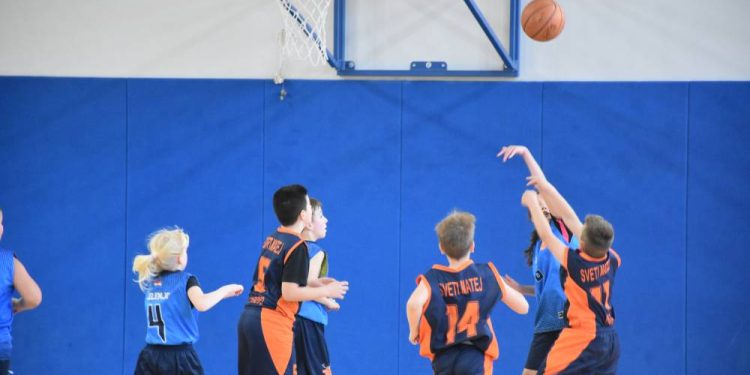 Viškovljanski mini basket vikend