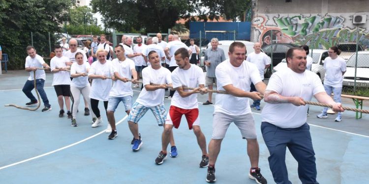 Sportske igre mjesnih odbora Grada Rijeke: Paraatletičari Srca dobri i u povlačenju konopa!