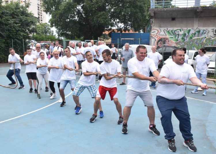 Sportske igre mjesnih odbora Grada Rijeke: Paraatletičari Srca dobri i u povlačenju konopa!