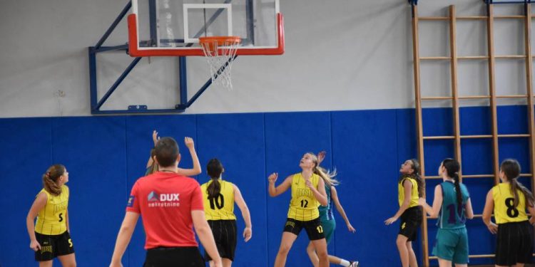 Košarkašice Viškova bolje od Krka u 1. kolu Mlađe kadetske lige PGŽ