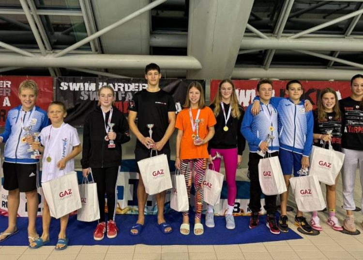 “Torpedo cup 2024.” na Bazenima Kantrida okupio 200-tinjak mladih plivača