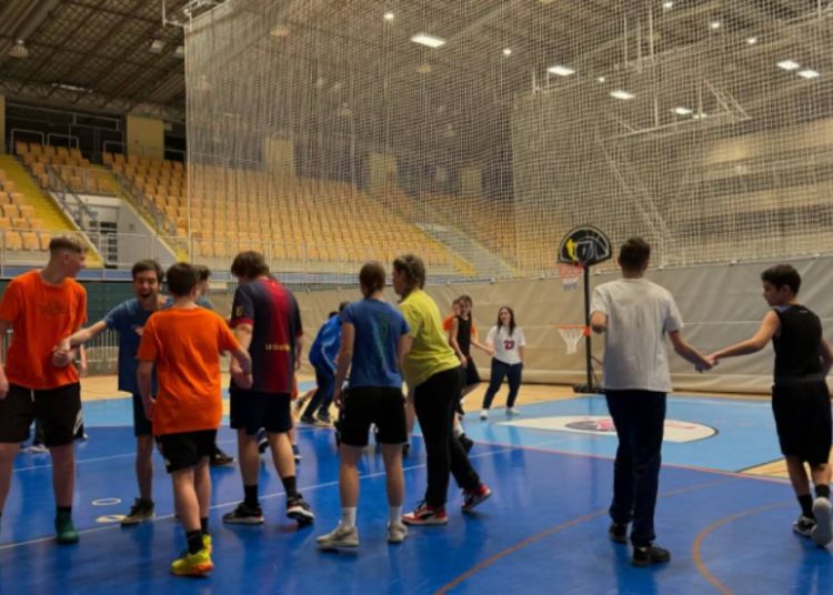 U Kostreni započeli treninzi inkluzivnog sporta Baskin