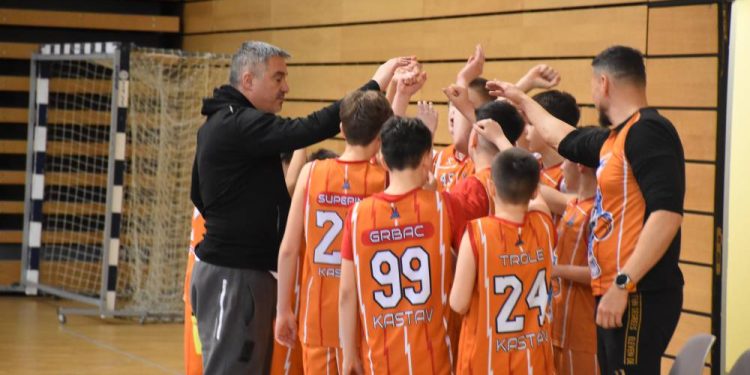 Mladi košarkaši Kastva (U13) osvojili Kvarnersku rivijeru!