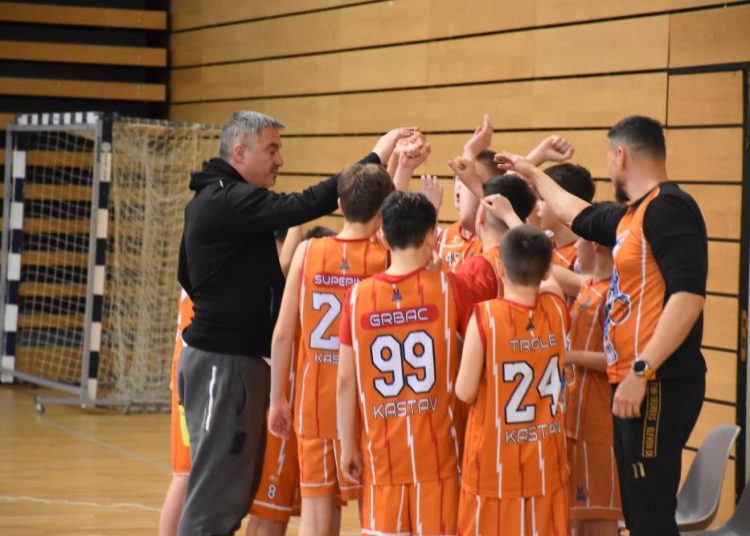 Mladi košarkaši Kastva (U13) osvojili Kvarnersku rivijeru!