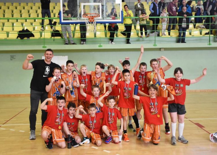 Mini basket ekipa Kastva izborila državnu završnicu!