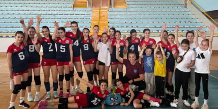 Mlađe kadetkinje Odbojkaškog kluba Krk sezonu završile na 13. poziciji