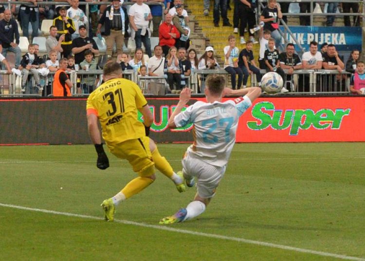 Rijeka se vratila na vrh SuperSport HNL-a!