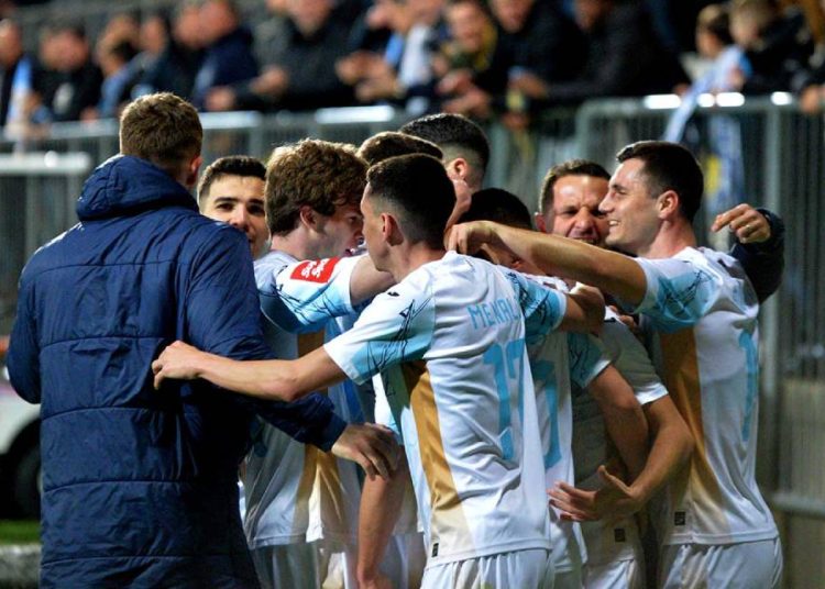 Javno gledanje utakmice Rijeke i Slaven Belupa u nedjelju na Korzu!