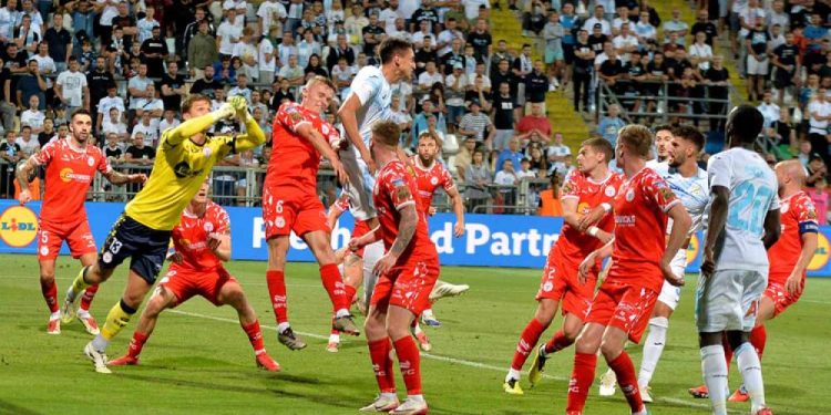 Rijeka izgubila od Shelbournea!