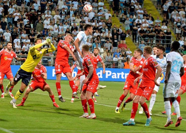 Rijeka izgubila od Shelbournea!