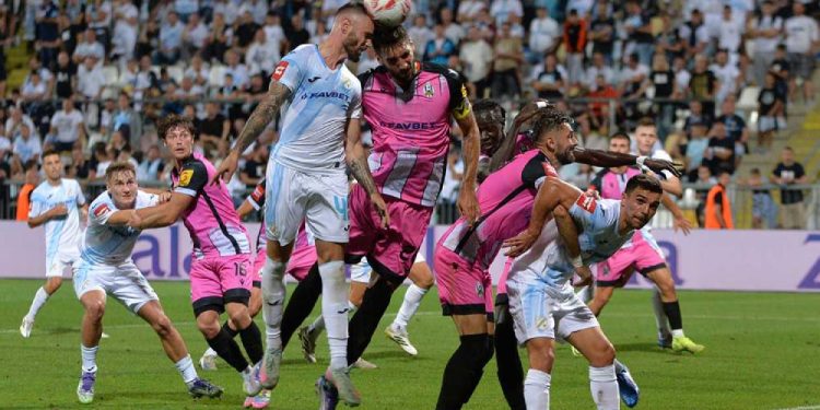 Polovično uspješan debi Victora Sancheza na klupi Rijeke, Lokomotiva uzela bod na Rujevici