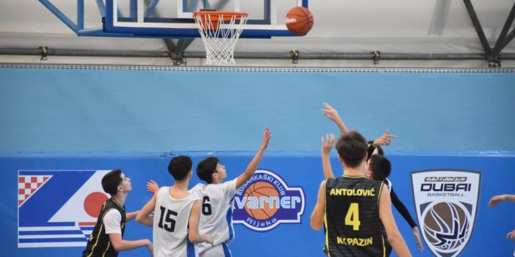 Regionalna mlađa kadetska košarkaška liga: Kvarner – Pazin 68:60