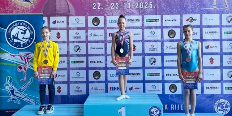 Veliki uspjeh gimnastičarke Viškova Eve Glavine na PH u višeboju