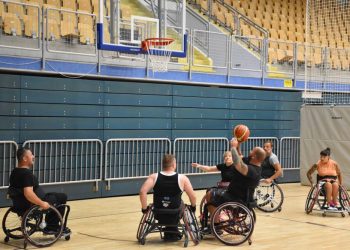 Košarka u kolicima jedan je od najgledanijih sportova na paraolimpijskim igrama, a postoji i u Kostreni