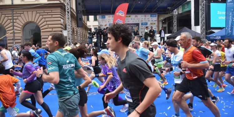 Počinje prodaja majica za Festival sporta i rekreacije Homo si teć – Rijeka Run