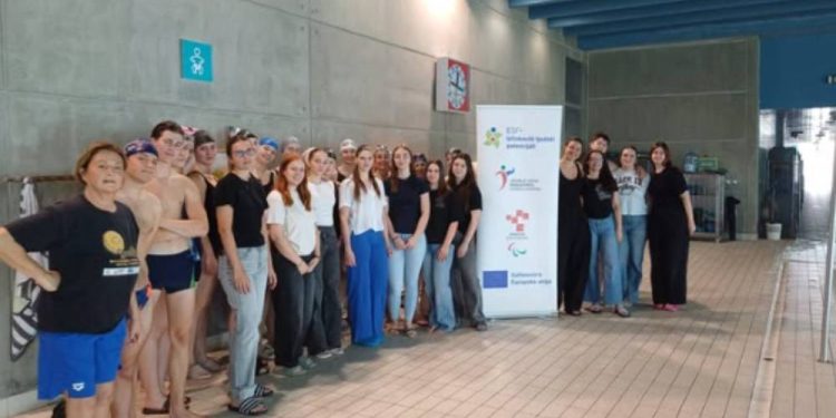 Budući fizioterapeuti na Bazenima Kantrida prošli edukaciju za volontiranje u parasportu