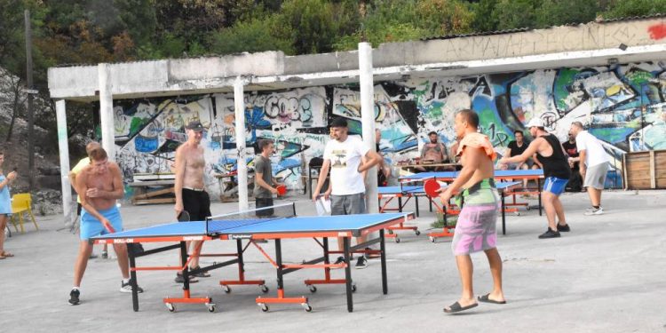 Šesti Pajol Open na Pećinama okupio sedamdesetak ljubitelja stolnog tenisa